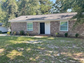 Building Photo - 3544 Windermere Dr