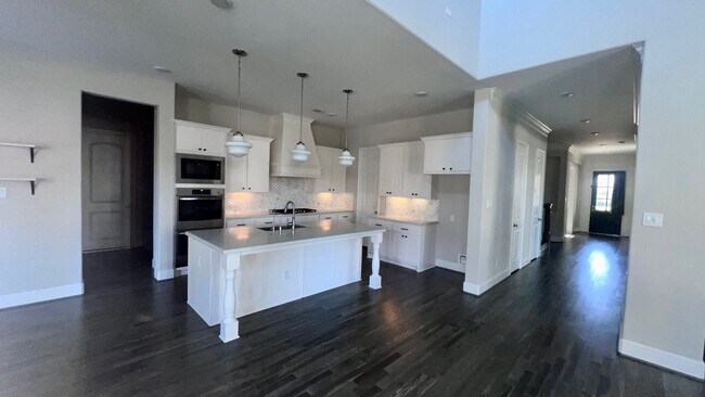 Foto del edificio - 155 Rockwell Park Blvd