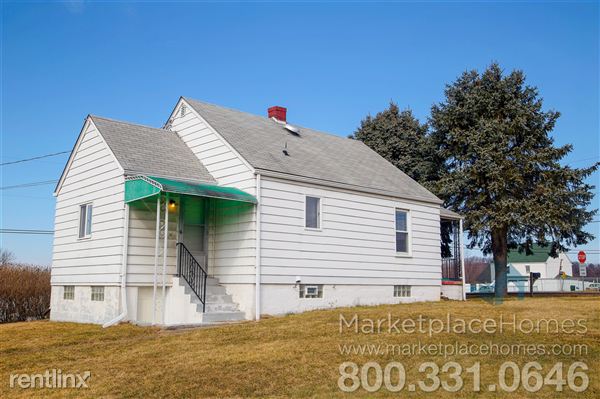 Building Photo - 340 7th Ave