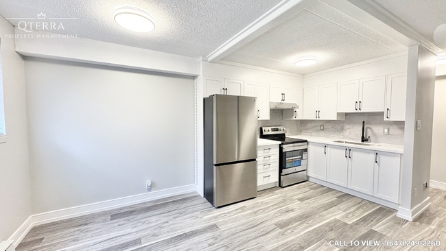 Building Photo - 350 Malaga Rd