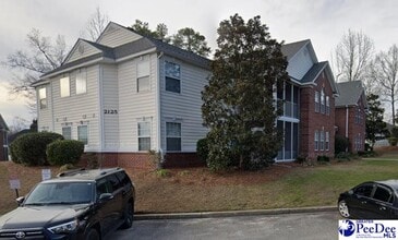Building Photo - 2125 Sanderling Dr