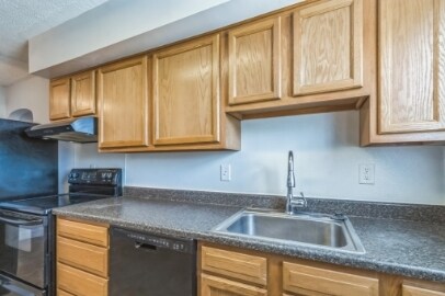 Foto del edificio - 1610 W St SE