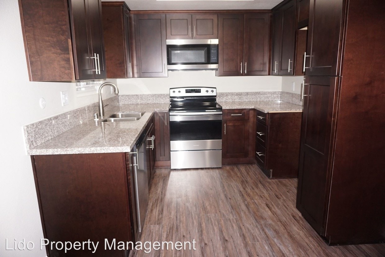 Foto principal - 5050 Hayter Ave