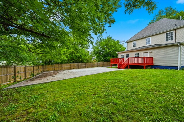 Building Photo - 5 Bedroom Virginia