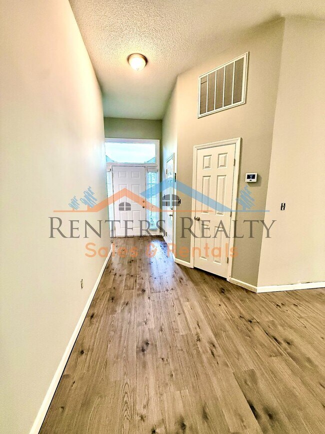 Foto del edificio - 122 Sunset Ridge