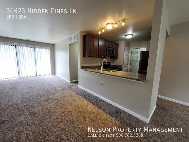 Foto del edificio - 30623 Hidden Pines Ln