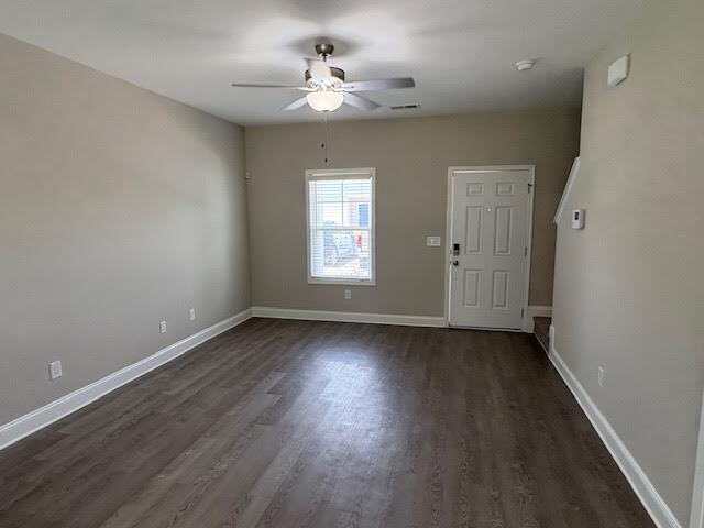 Building Photo - "Discover Modern Comfort: Spacious 2-Bed, ...