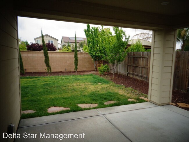 Building Photo - 3 br, 2 bath House - 2144 PROVINCETOWN WAY