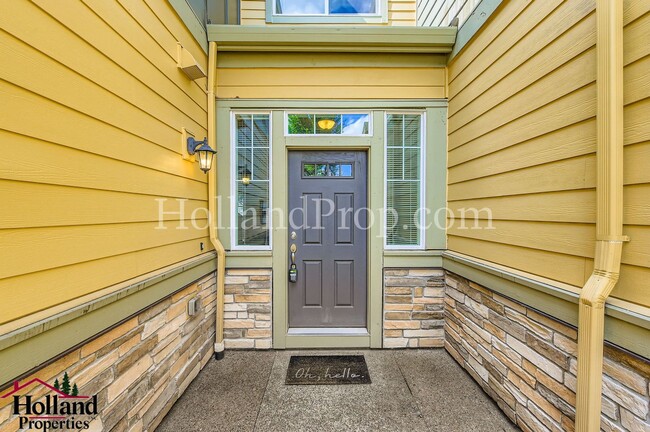 Photo - MOVE IN READY!!  and RECEIVE A RENT CREDIT!! Townhome