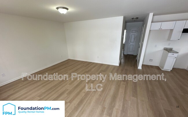 Foto del edificio - 5160 Sea Shore Rd