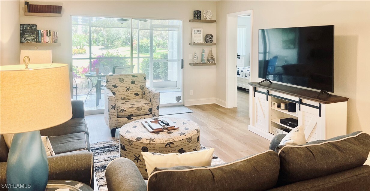 Foto principal - 340 Horse Creek Dr