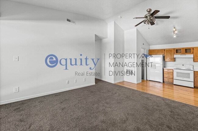 Building Photo - 8040 Copperfield Pl