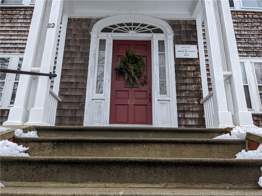 Primary Photo - 82 High St
