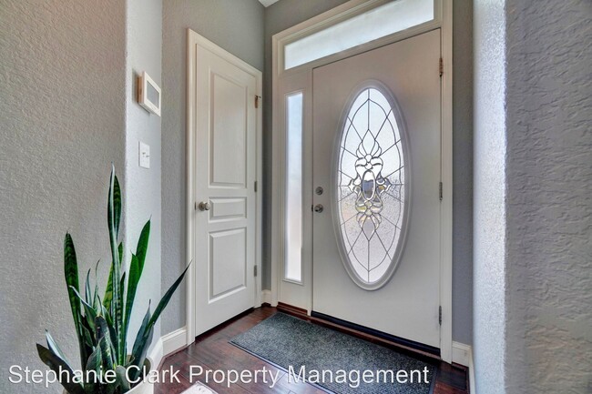 Foto del edificio - 3 br, 2.5 bath House - 2744 Ada Arch