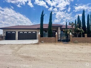 Building Photo - 929 Rancho Rd