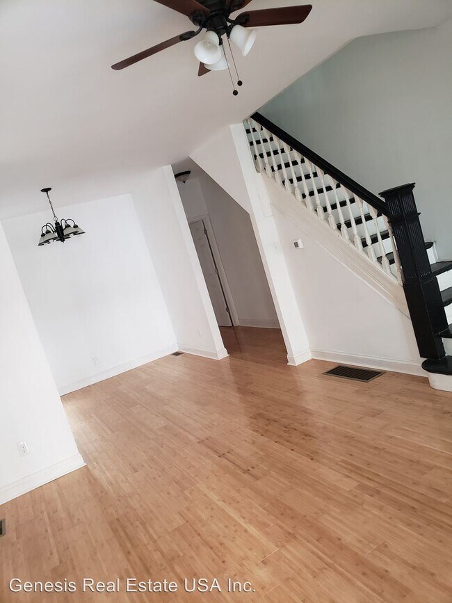 Building Photo - 4 br, 1 bath House - 5728 Malcolm Street