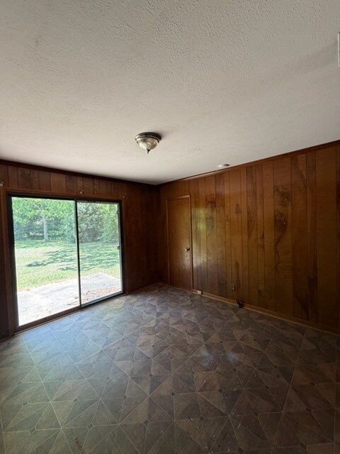 Foto del edificio - 509 Sharon Dr