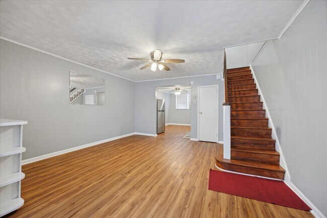 Foto del edificio - 228 N 6th St