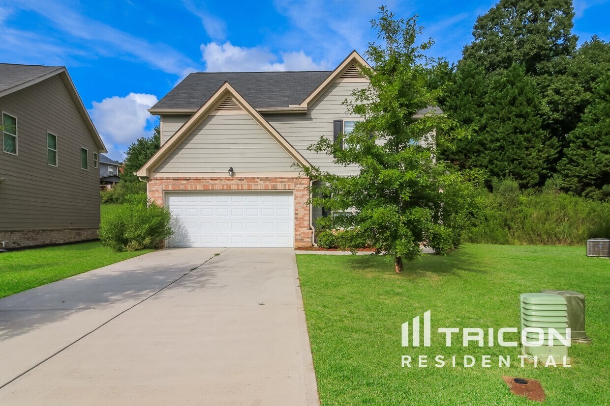 Foto principal - 325 Nutwood Trce