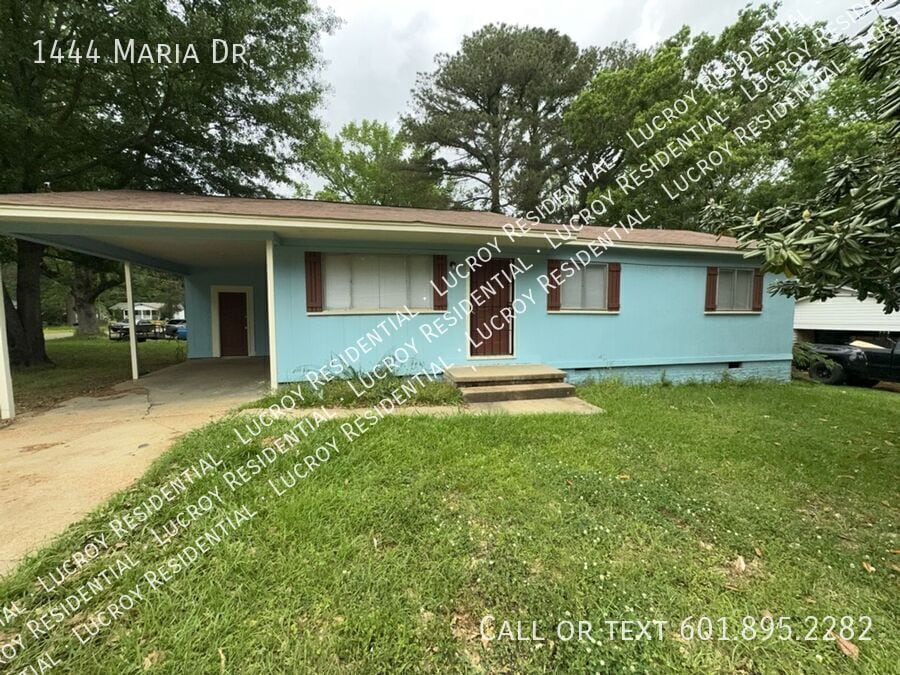 Primary Photo - 1444 Maria Dr