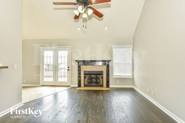 Foto del edificio - 3489 Sikorsky Ln
