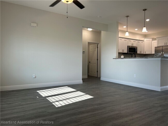 Foto del edificio - 6609 Concord St