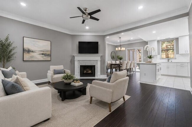 Foto del edificio - 3539 Mt Vernon Cir