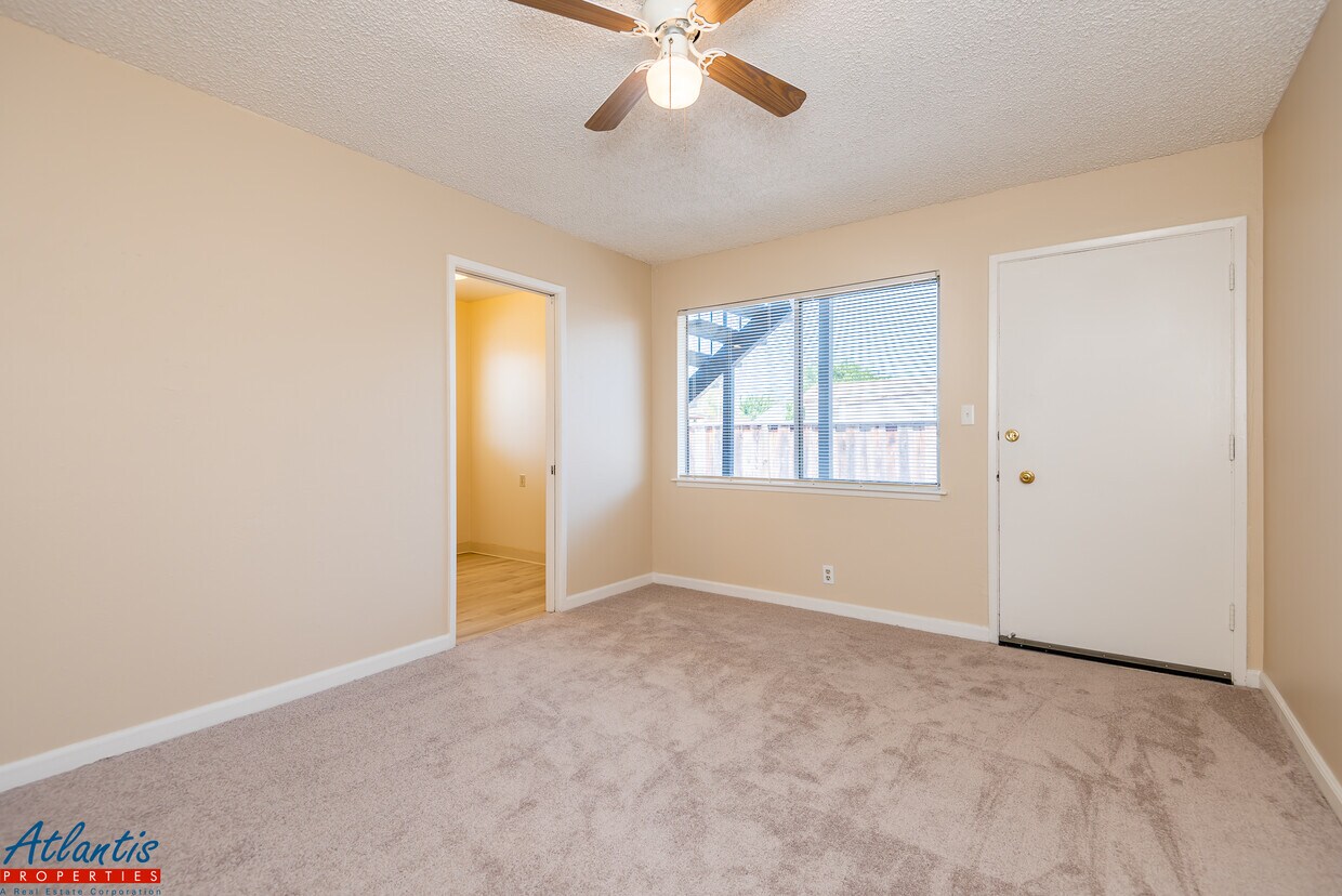 Primary Photo - 411 Clifton Ave