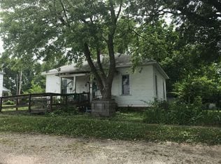 Foto del edificio - BISMARCK - 2 Bedroom home on large corner lot - $399.30 MONTH / $999 DOWN