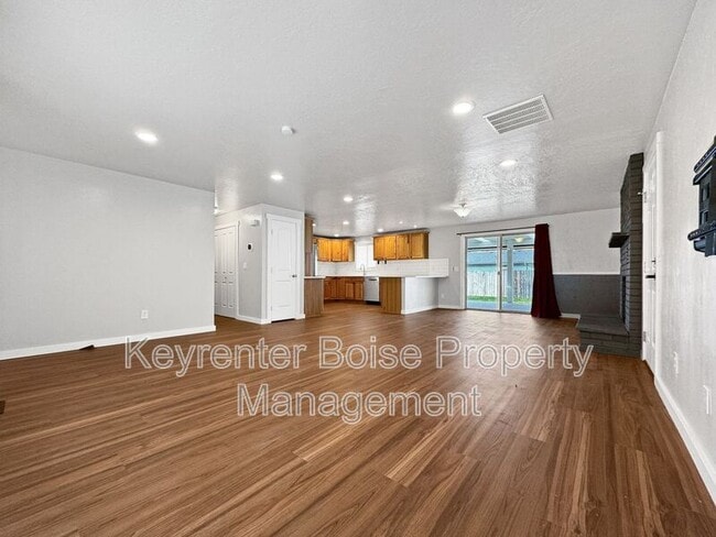 Foto del edificio - 4727 Arrowhead Way