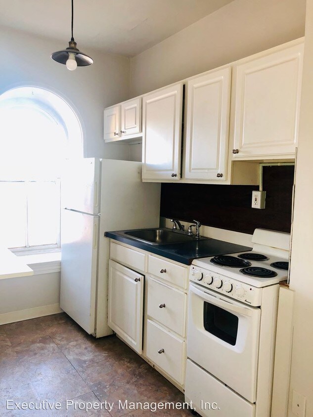 Foto principal - 5608 Ridge Ave