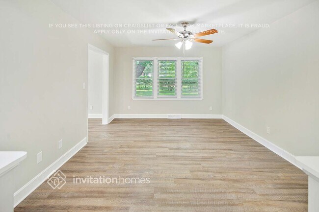 Foto del edificio - 5009 Brooktree Dr