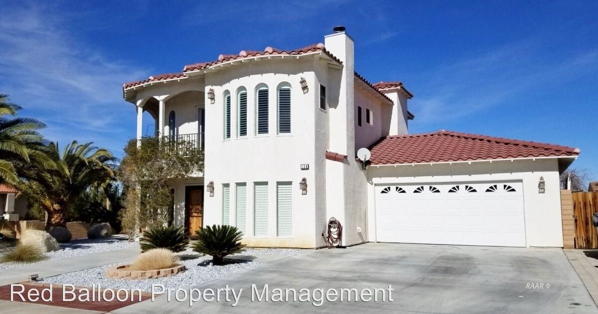 Foto principal - 4 br, 4 bath House - 134 W Javis Ave
