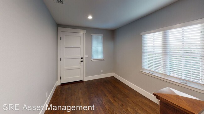 Building Photo - 4 br, 3.5 bath House - 161 Lottie Lane
