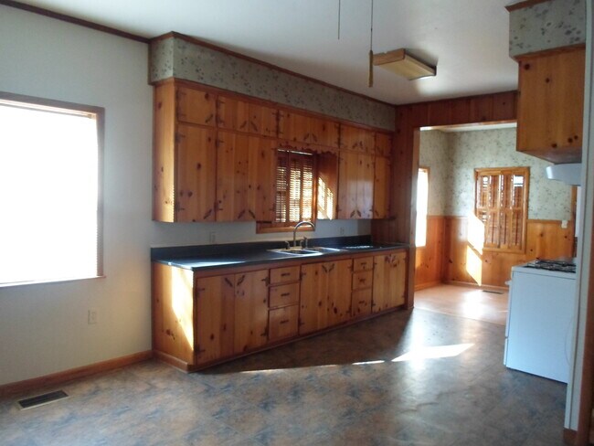 Foto del edificio - 1400 S 16th St