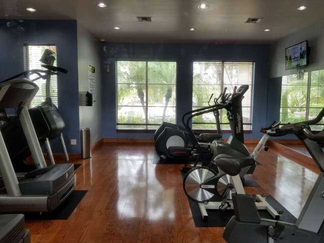 Community Gym - 2123 Renaissance Blvd