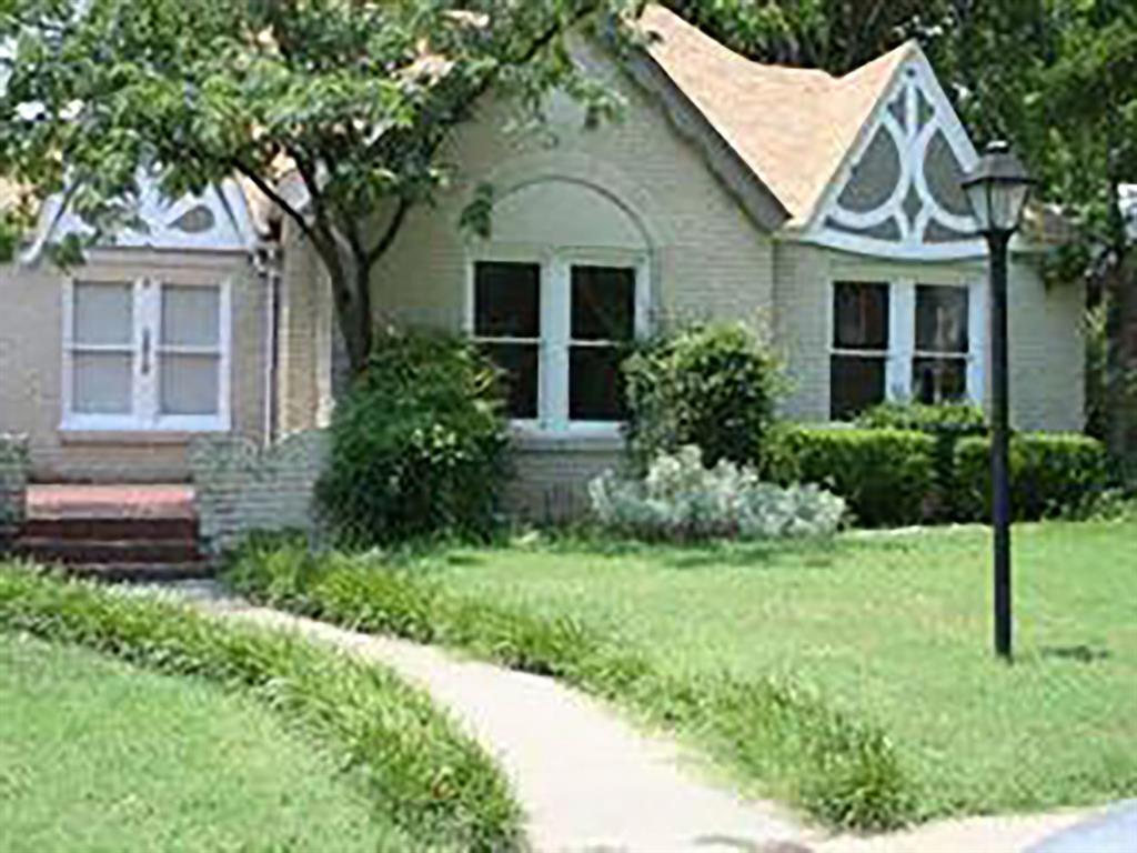 Primary Photo - 3212 Rogers Ave