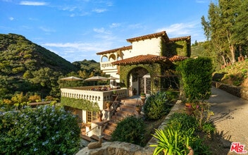 Building Photo - 503 Vera Canyon Dr