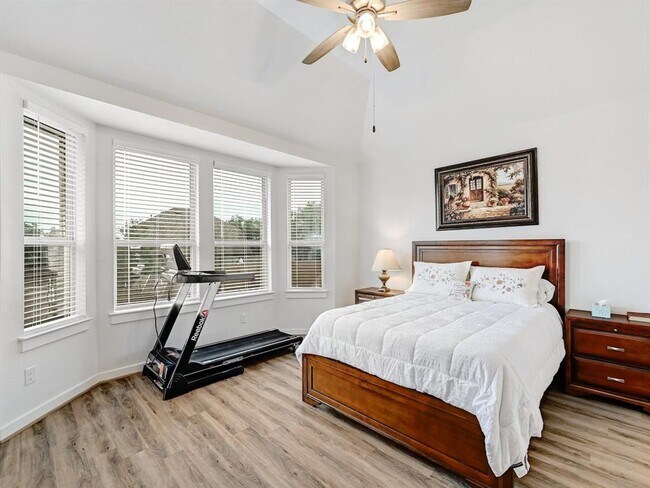 Foto del edificio - 22607 Bristlegrass Ln