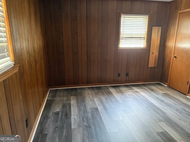 Building Photo - 411 Cade St