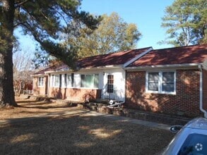 Building Photo - 1708 Parlow Dr