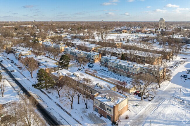 Aerial Photo - Greensboro Square
