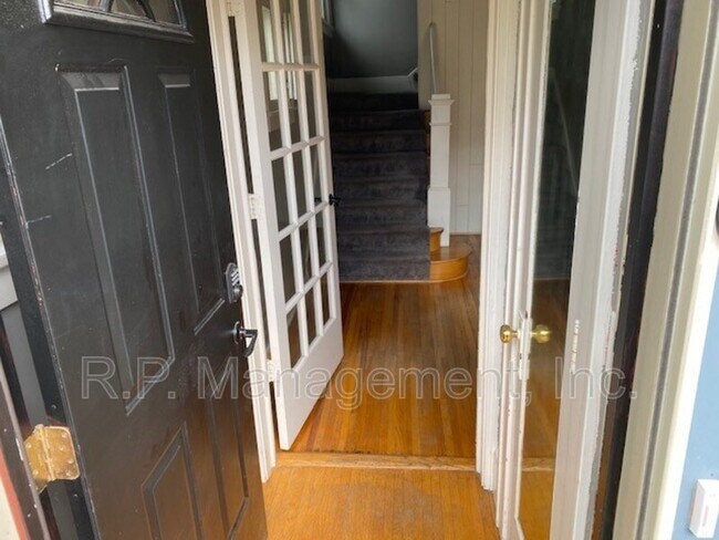 Foto del edificio - 4221 Harriet Ave