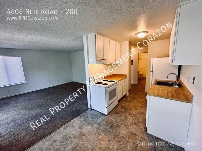 Foto del edificio - 4606 Neil Rd