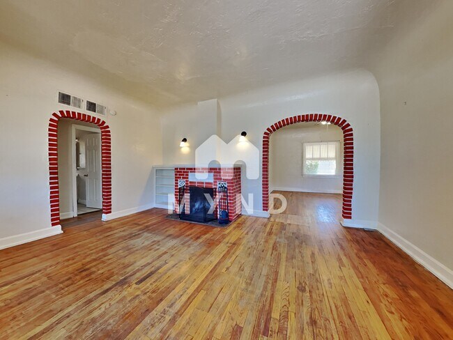 Foto del edificio - 1401 E Garfield St