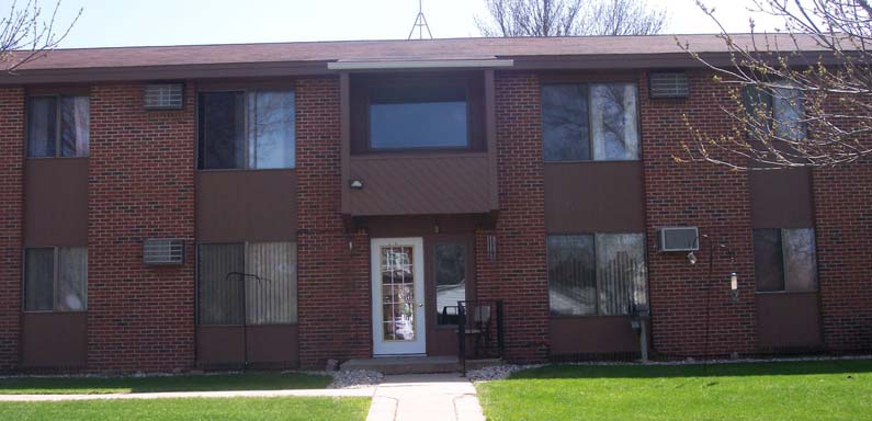 Building Photo - 217 First St E