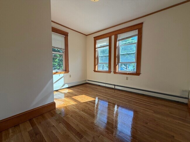 Foto del edificio - 30 Maple St
