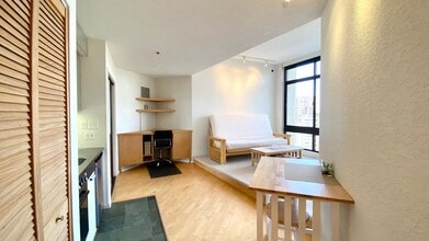 Building Photo - 300 Wai Nani Way