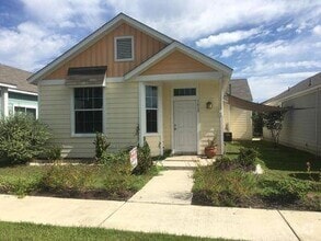 Building Photo - 1612 Sanders