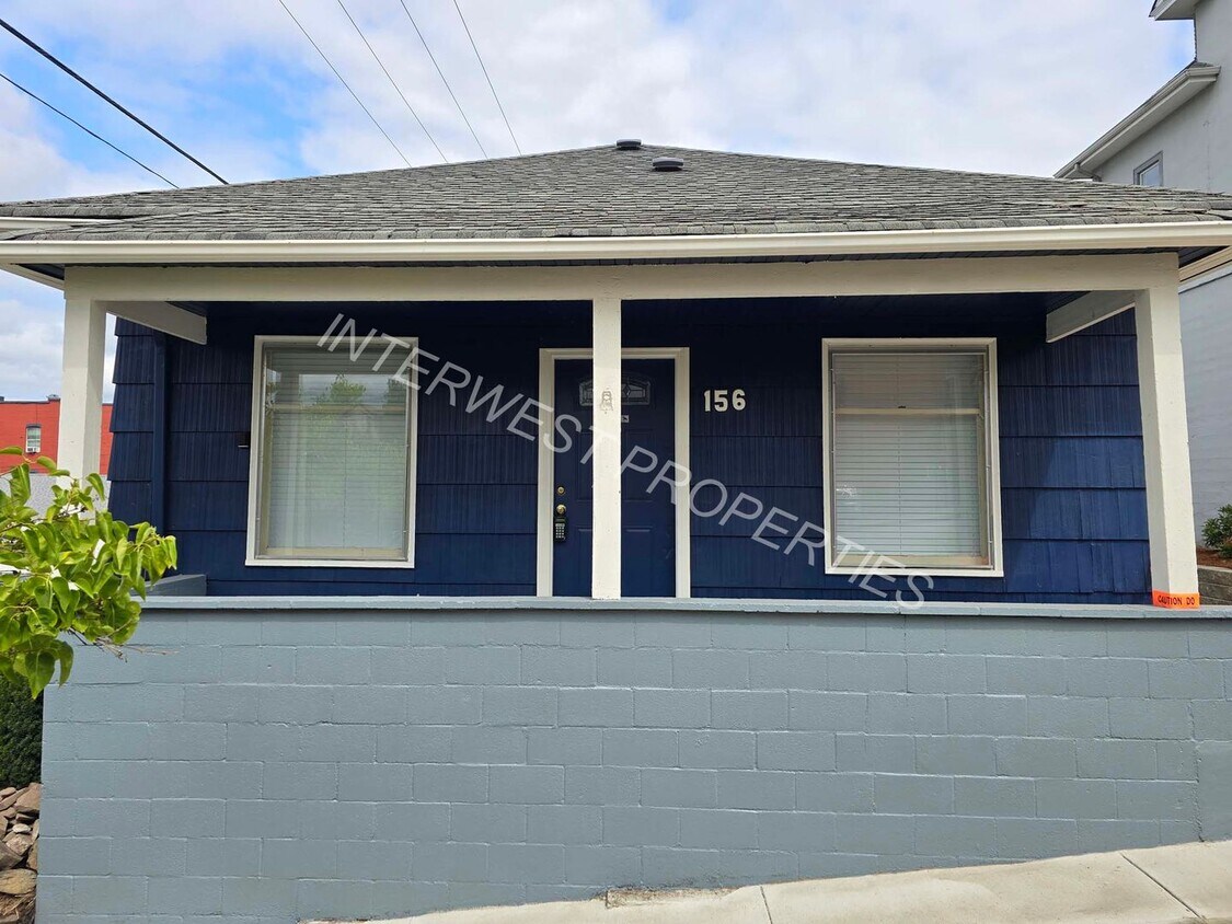 Primary Photo - Remodeled 2 Home in Kalama!